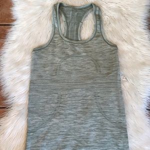 Lululemon Swiftly Tech Racerback Tank size 4